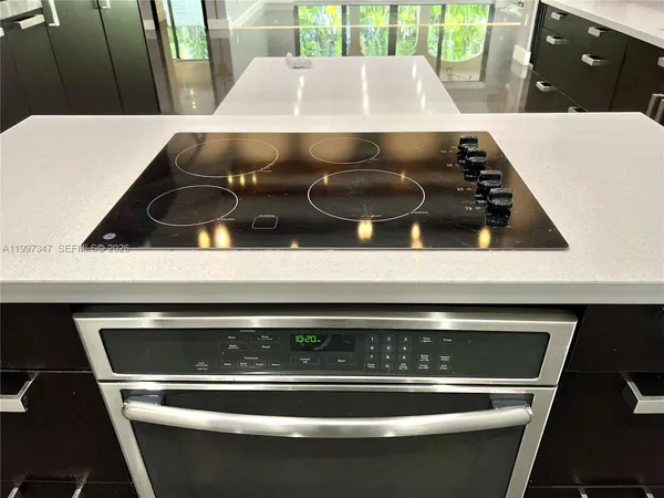 $6,400 | 9331 Northwest 48th Doral Terrace, Doral, FL 33178