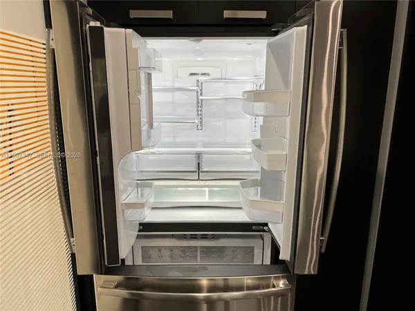 $6,400 | 9331 Northwest 48th Doral Terrace, Doral, FL 33178