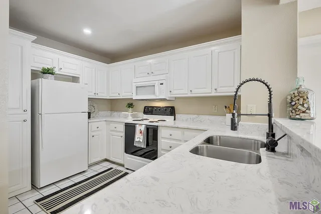 $1,650 | 5141 Nicholson Drive, Unit 48, Baton Rouge, LA 70820