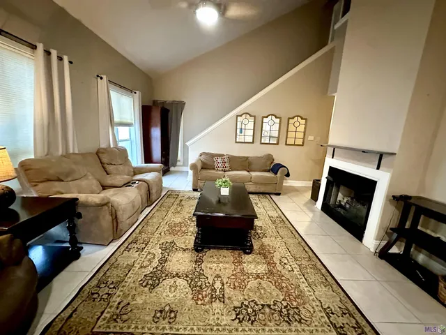 $1,650 | 5141 Nicholson Drive, Unit 48, Baton Rouge, LA 70820
