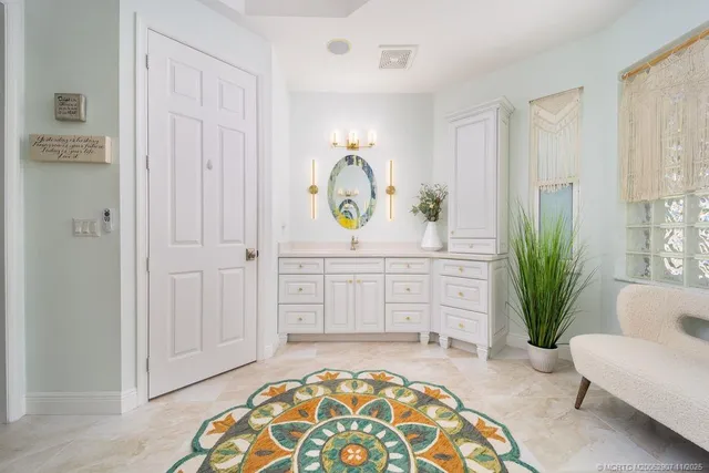 $965,000 | 6919 Southeast Sleepy Hollow Lane, Stuart, FL 34997