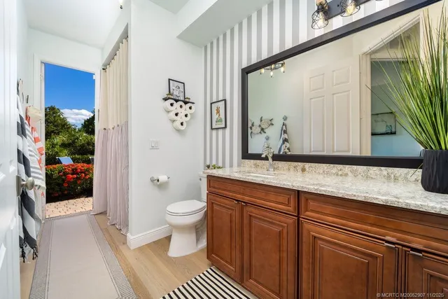 $965,000 | 6919 Southeast Sleepy Hollow Lane, Stuart, FL 34997