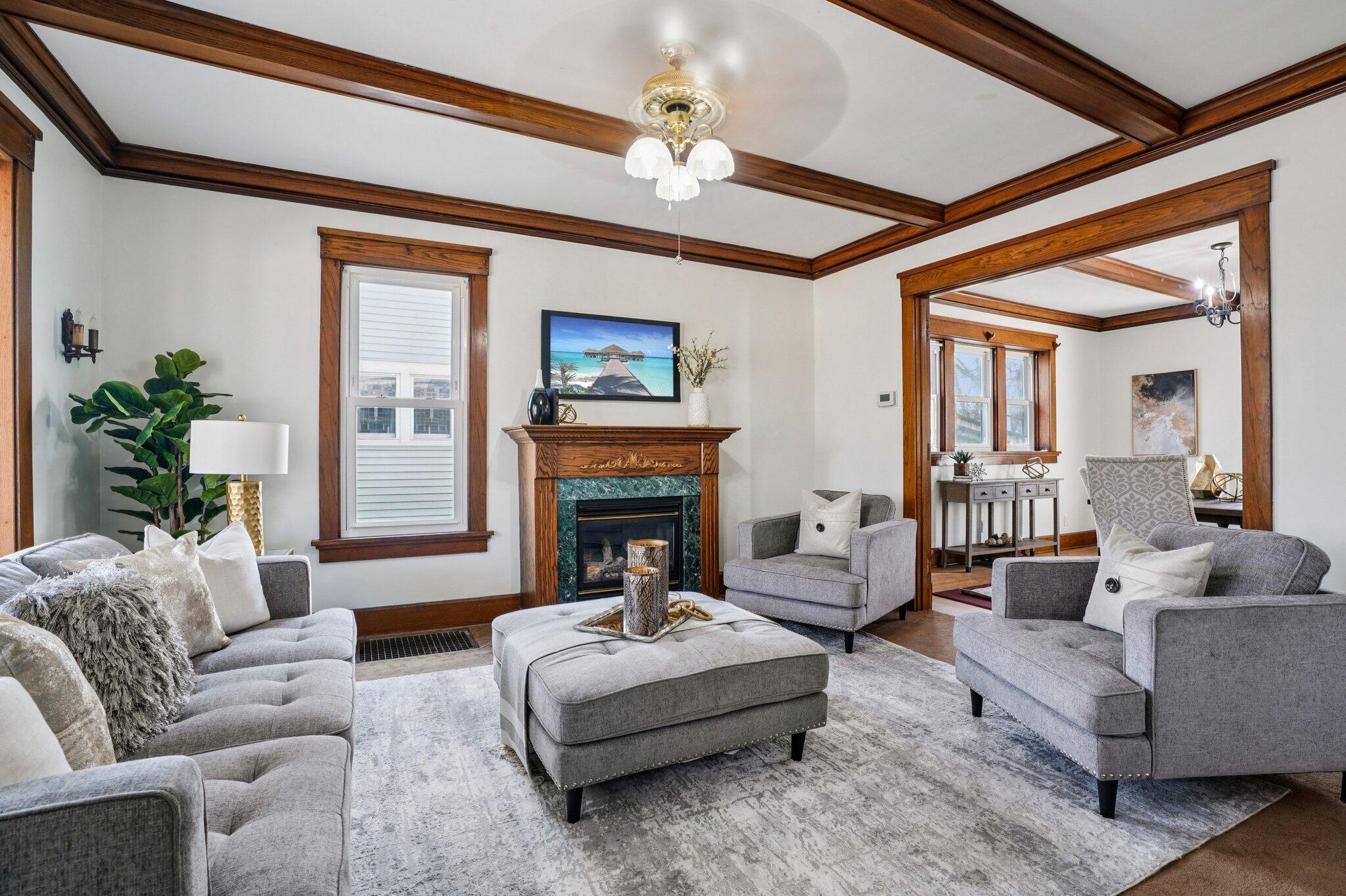 2717 Washington Avenue Racine, WI 53405 - Photo 8 of 25 17-web-or-mls-Washington Ave-S0503-017