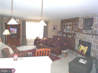 745 Temple Road Pottstown, PA 19465 - Photo 4 of 6 Gallery Image 4