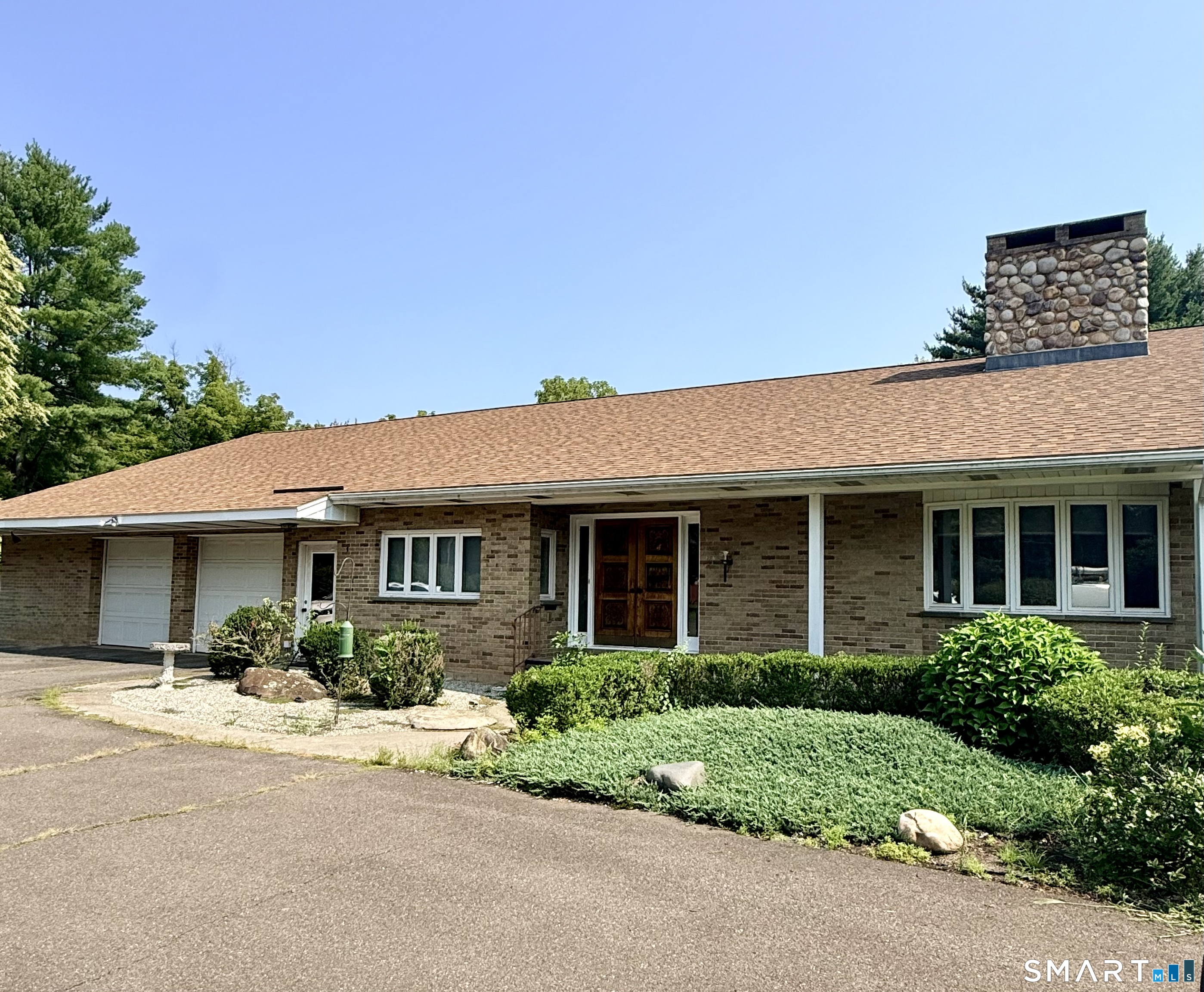 307 N Road East Windsor, CT 06016 - Photo 1 of 34 Gallery Image 1