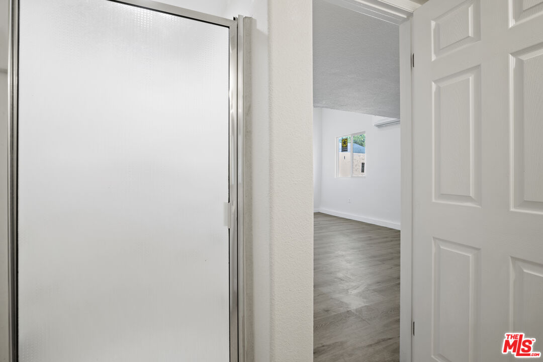 7853 Bothwell Road Reseda, CA 91335 - Photo 19 of 46 Gallery Image 19