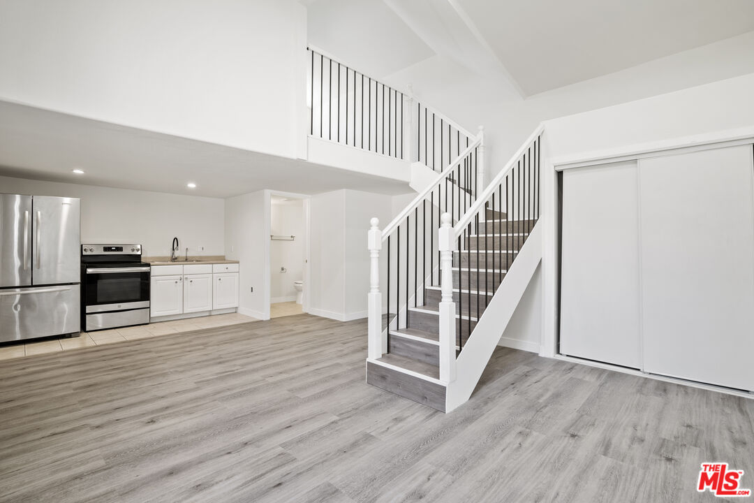 7853 Bothwell Road Reseda, CA 91335 - Photo 20 of 46 Gallery Image 20