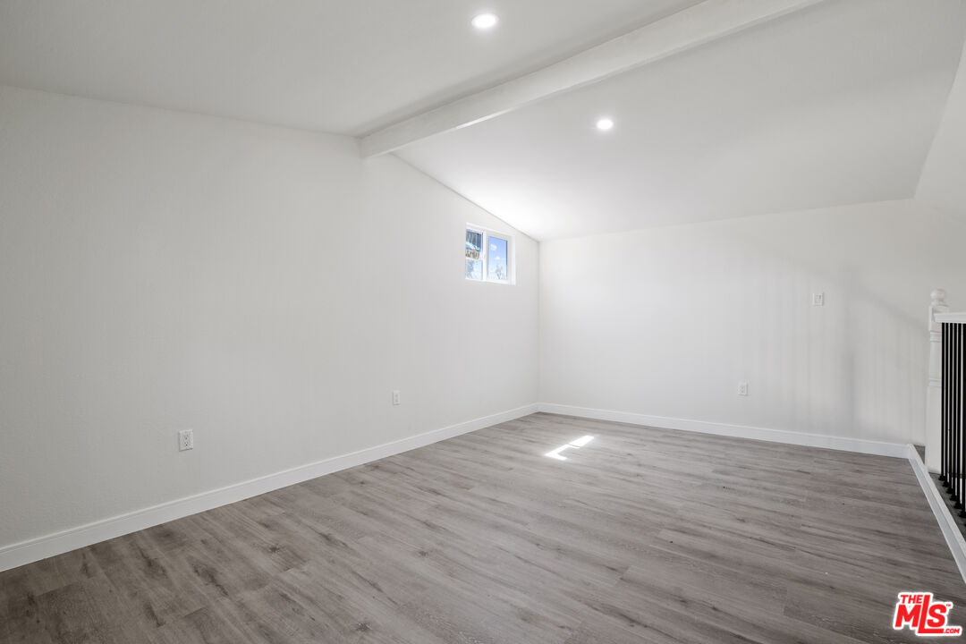 7853 Bothwell Road Reseda, CA 91335 - Photo 25 of 46 Gallery Image 25