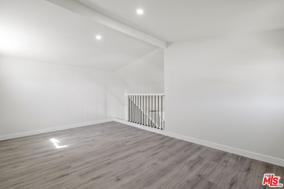 7853 Bothwell Road Reseda, CA 91335 - Photo 26 of 46 Gallery Image 26