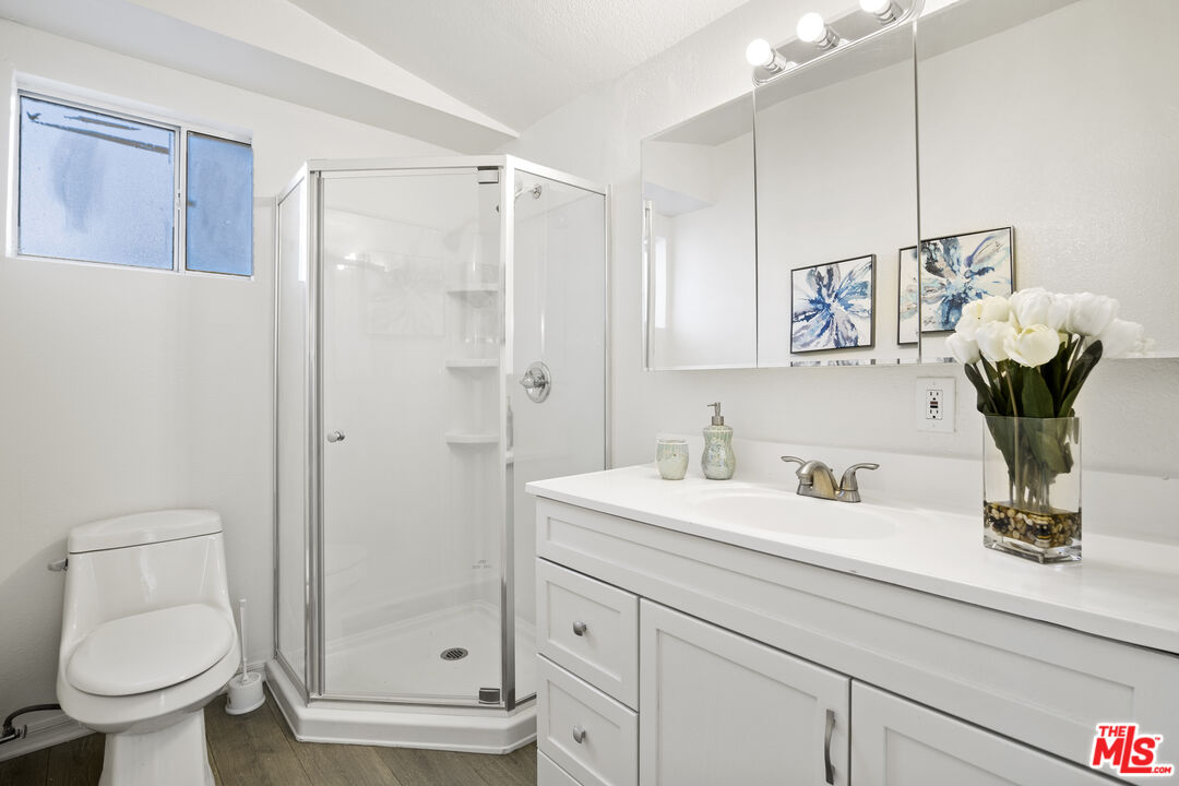 7853 Bothwell Road Reseda, CA 91335 - Photo 36 of 46 Gallery Image 36