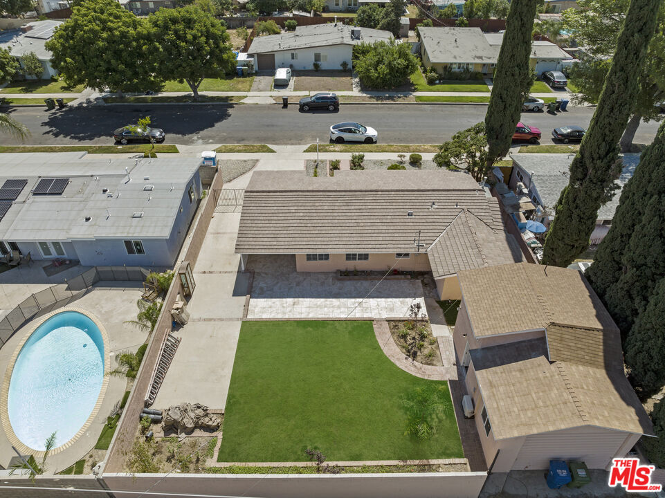 7853 Bothwell Road Reseda, CA 91335 - Photo 44 of 46 Gallery Image 44