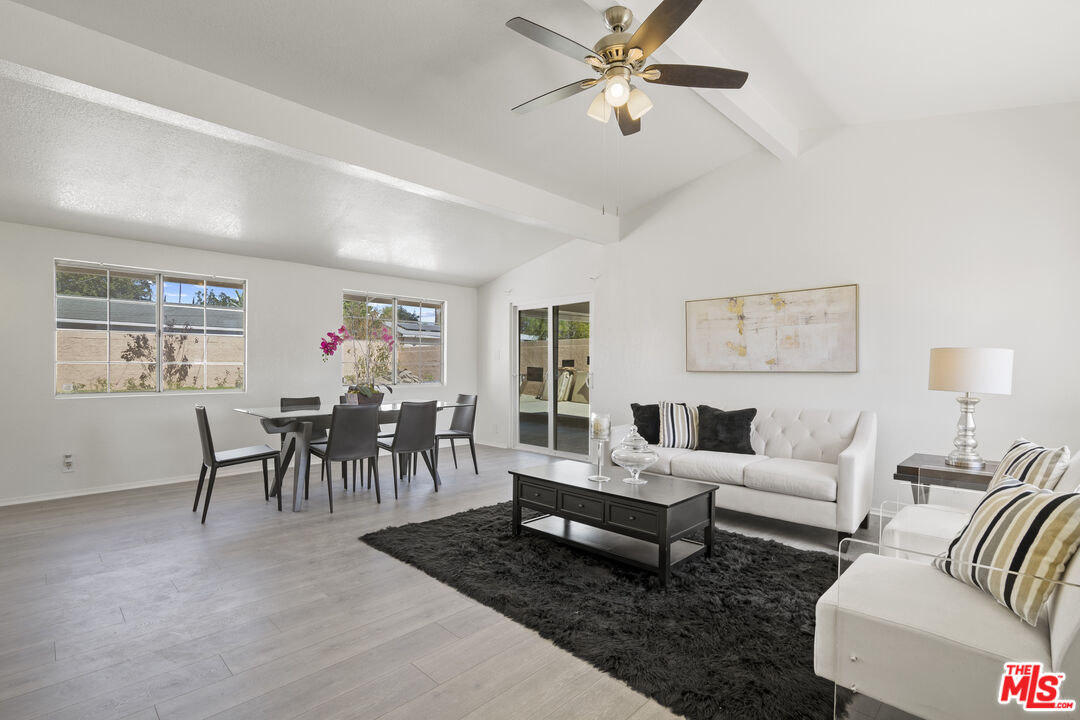 7853 Bothwell Road Reseda, CA 91335 - Photo 6 of 46 Gallery Image 6