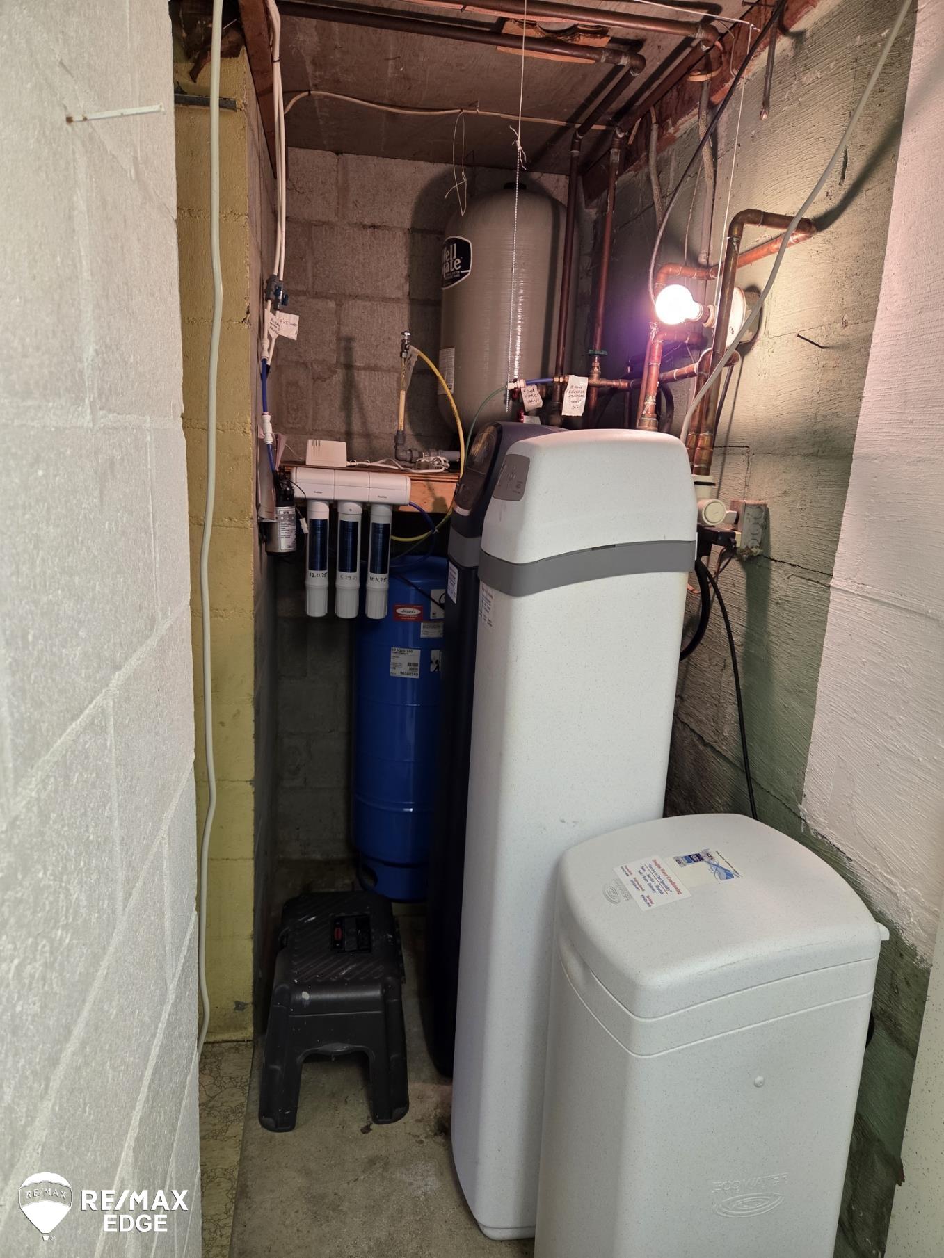 14020 North Road Fenton, MI 48430 - Photo 45 of 52 WaterSystem