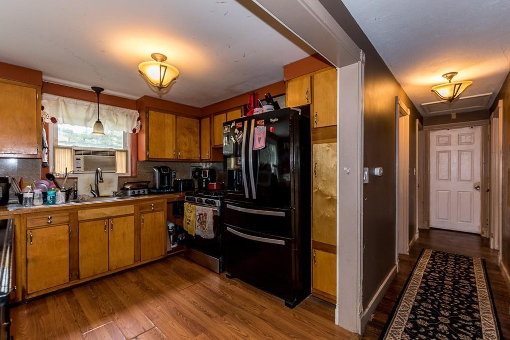 42 Duncan Road Stoughton, MA 02072 - Photo 5 of 14 Gallery Image 5