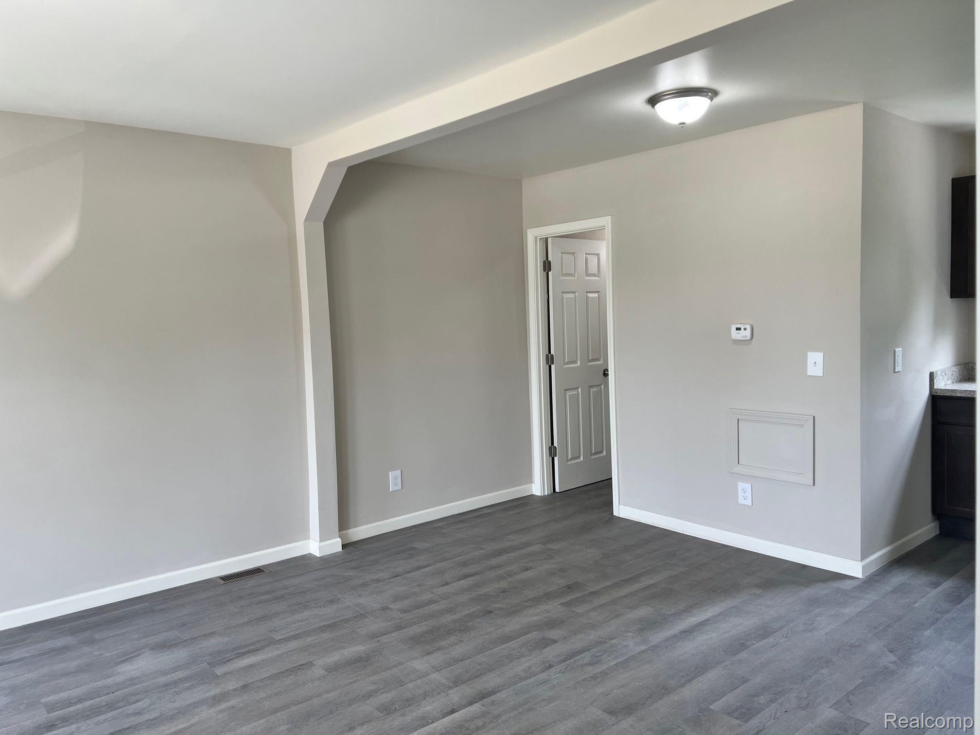 6080 Evergreen Road Detroit, MI 48228 - Photo 3 of 13 Gallery Image 3