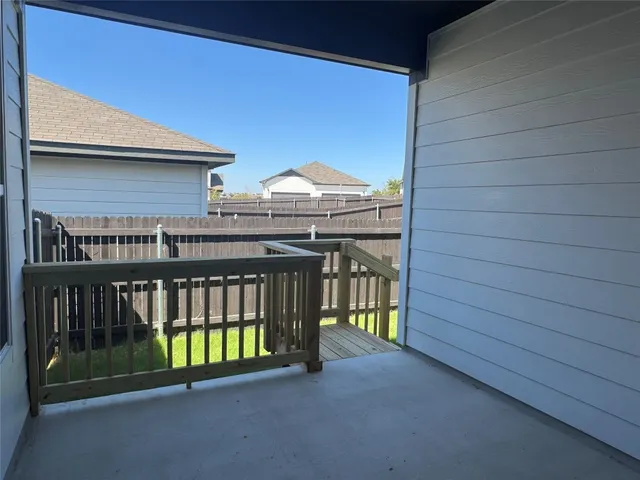 $1,895 | 423 Cross Barn Boulevard, Unit A, Buda, TX 78610