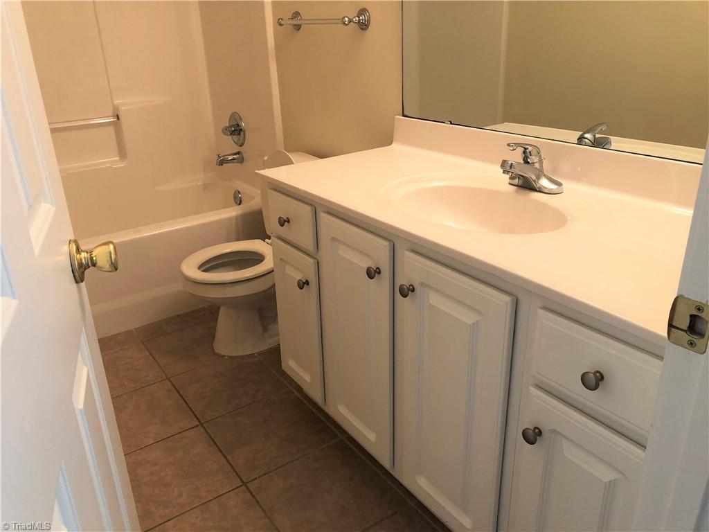 4508 Ridgefall Road Greensboro, NC 27410 - Photo 30 of 40