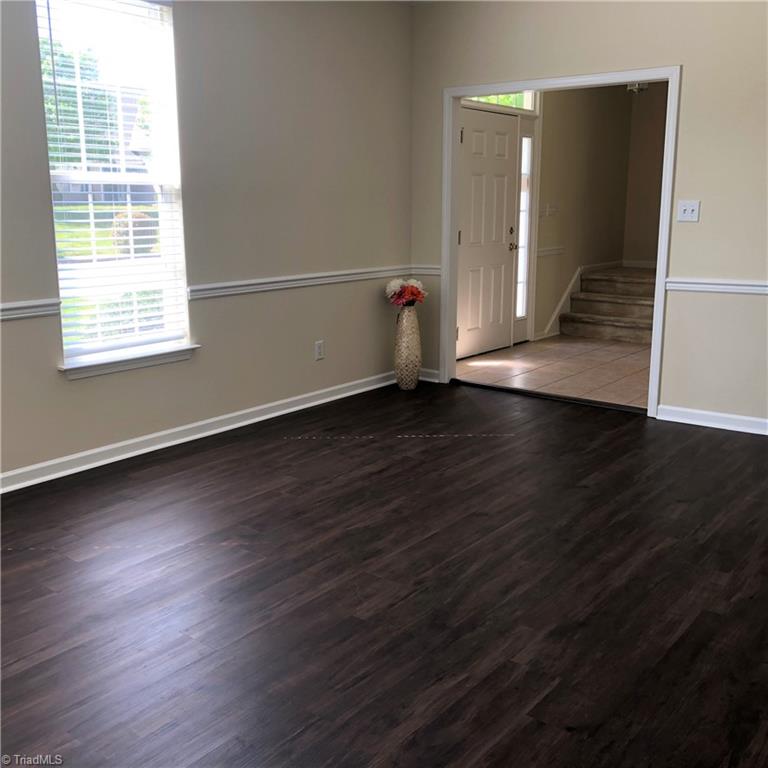 4508 Ridgefall Road Greensboro, NC 27410 - Photo 8 of 40