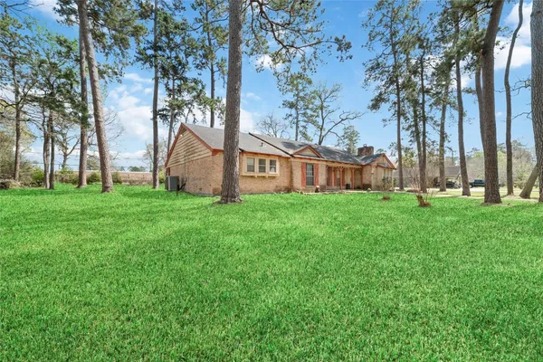 $274,900 | 26902 Maplewood Drive, Oak Ridge North, TX 77386