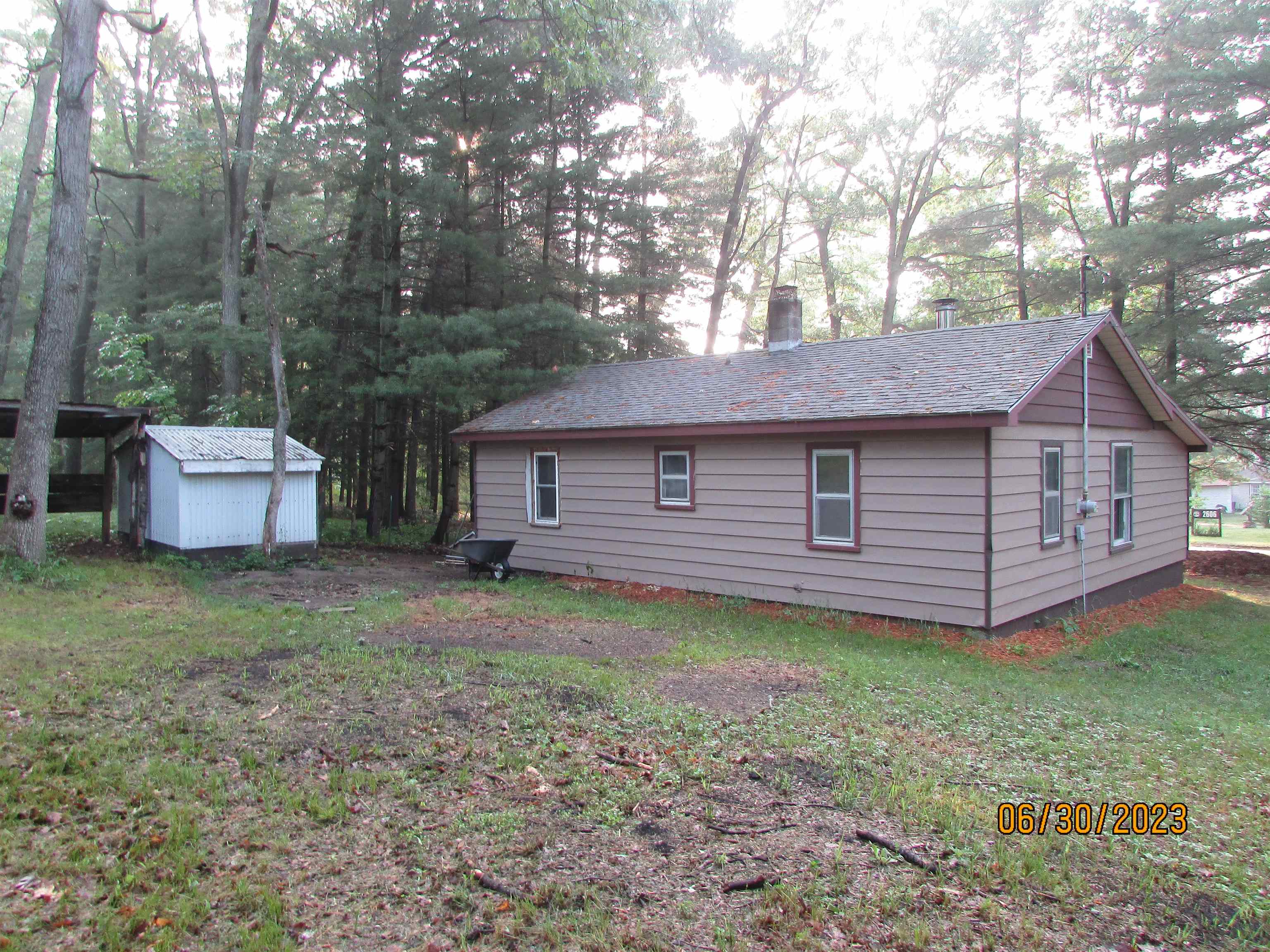 2619 Ridge Road Harrison, MI 48625 - Photo 3 of 21 Gallery Image 3
