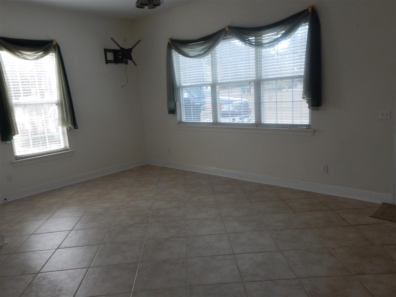 6089 Pickwick Road Tallahassee, FL 32309 - Photo 10 of 25 Gallery Image 10