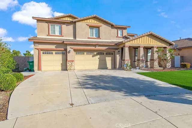 $1,099,900 | 6842 Lucite Drive, Eastvale, CA 92880