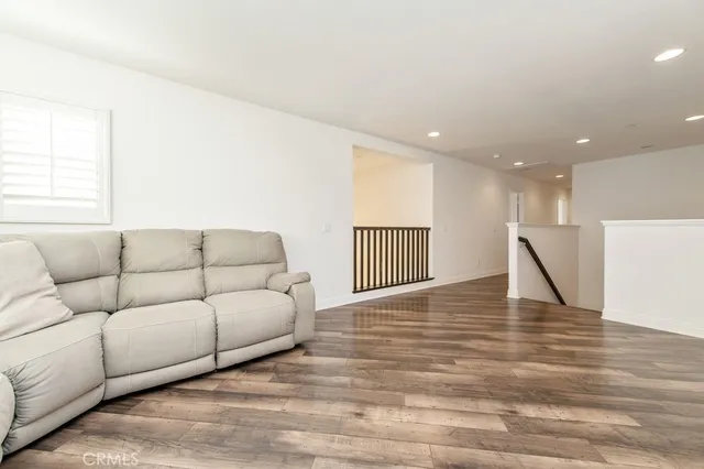 $1,099,900 | 6842 Lucite Drive, Eastvale, CA 92880