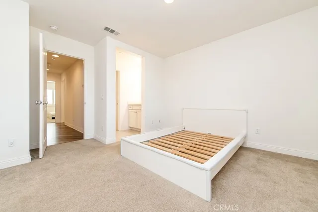 $1,099,900 | 6842 Lucite Drive, Eastvale, CA 92880