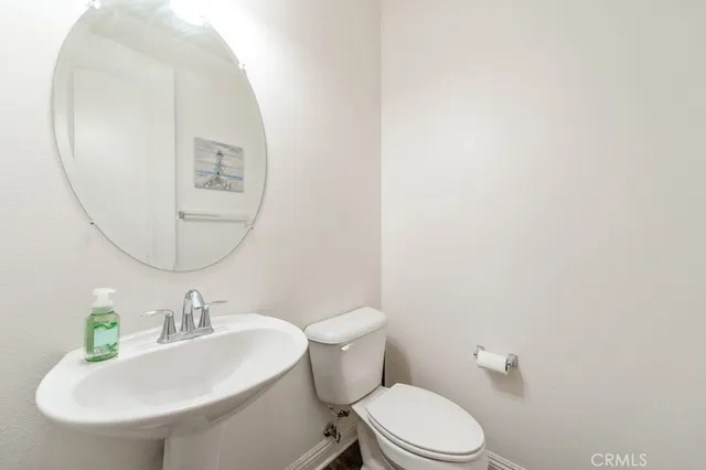 $1,099,900 | 6842 Lucite Drive, Eastvale, CA 92880