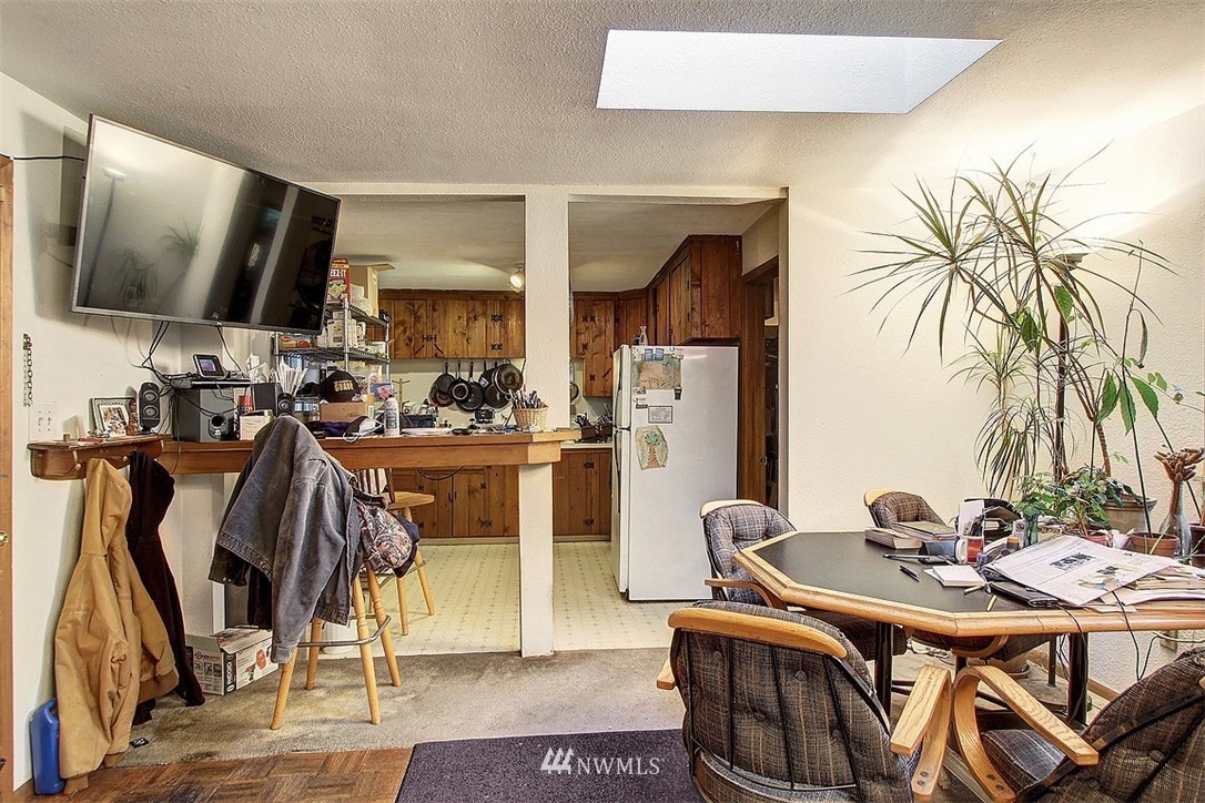 22807 7th Avenue Southeast Bothell, WA 98021 - Photo 13 of 26