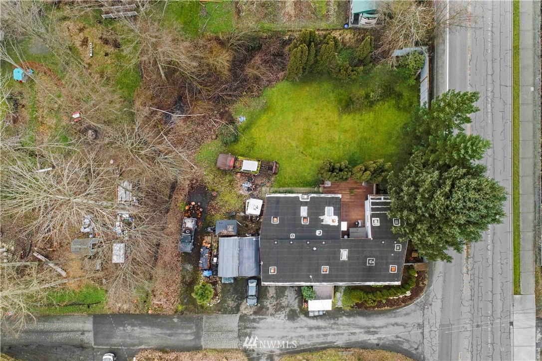 22807 7th Avenue Southeast Bothell, WA 98021 - Photo 3 of 26