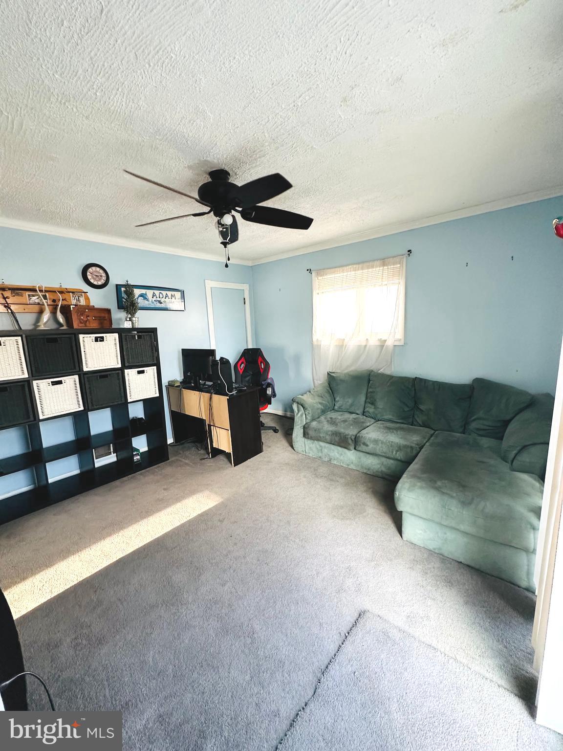 1521 Coulon Road Willow Grove, PA 19090 - Photo 10 of 38 Den Room