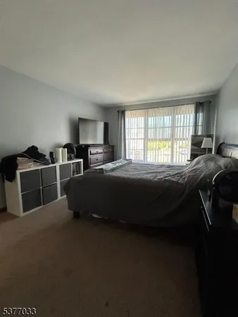 $2,300 | 45 Burlington Court, Hamburg, NJ 07419