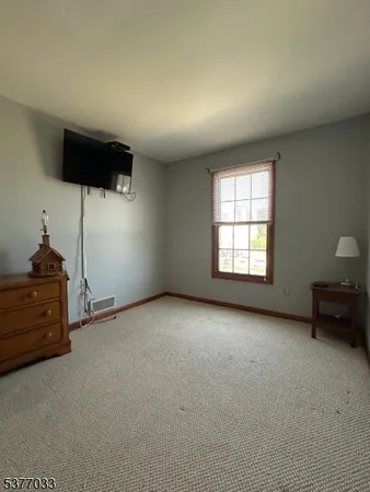 $2,300 | 45 Burlington Court, Hamburg, NJ 07419