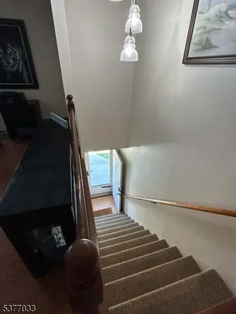 $2,300 | 45 Burlington Court, Hamburg, NJ 07419