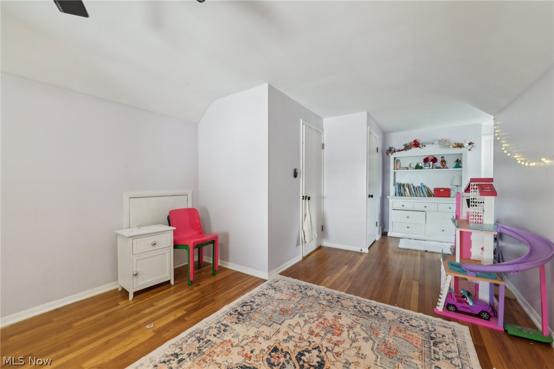 23399 Hardwick Road Beachwood, OH 44122 - Photo 23 of 37 Second bedroom with abundance of space.