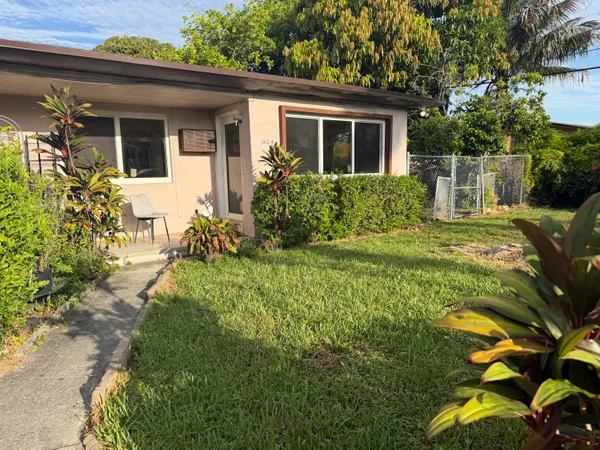 $1,600 | 11102 Northwest 11th Avenue, Miami, FL 33168
