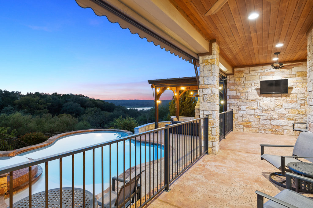 839 Wesley Ridge Drive Spicewood, TX 78669 - Photo 9 of 40 a view of balcony with furniture