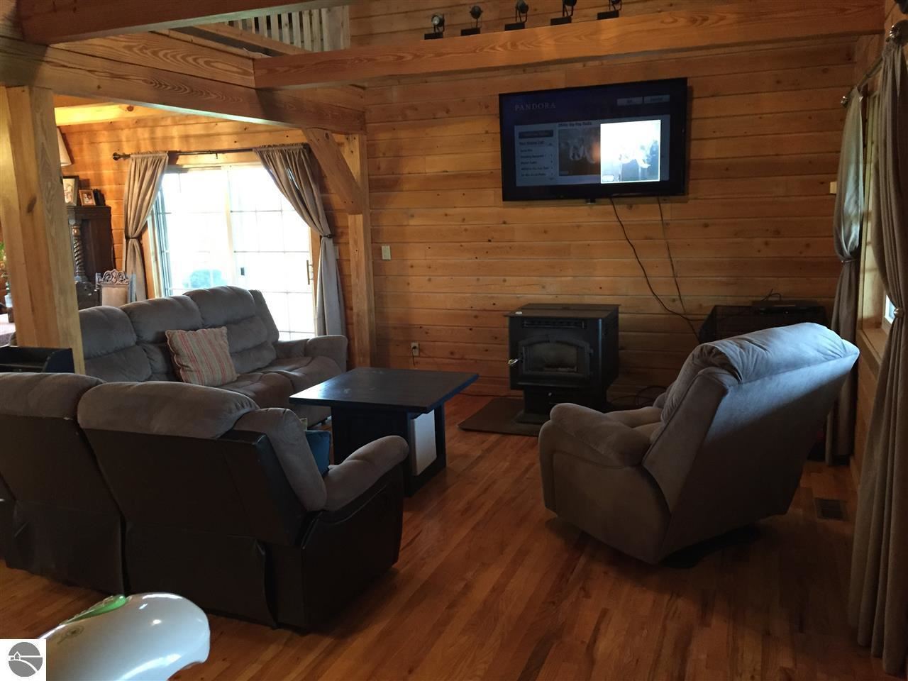 2928 Hottis Road Hale, MI 48739 - Photo 9 of 27 1893415-8.JPG