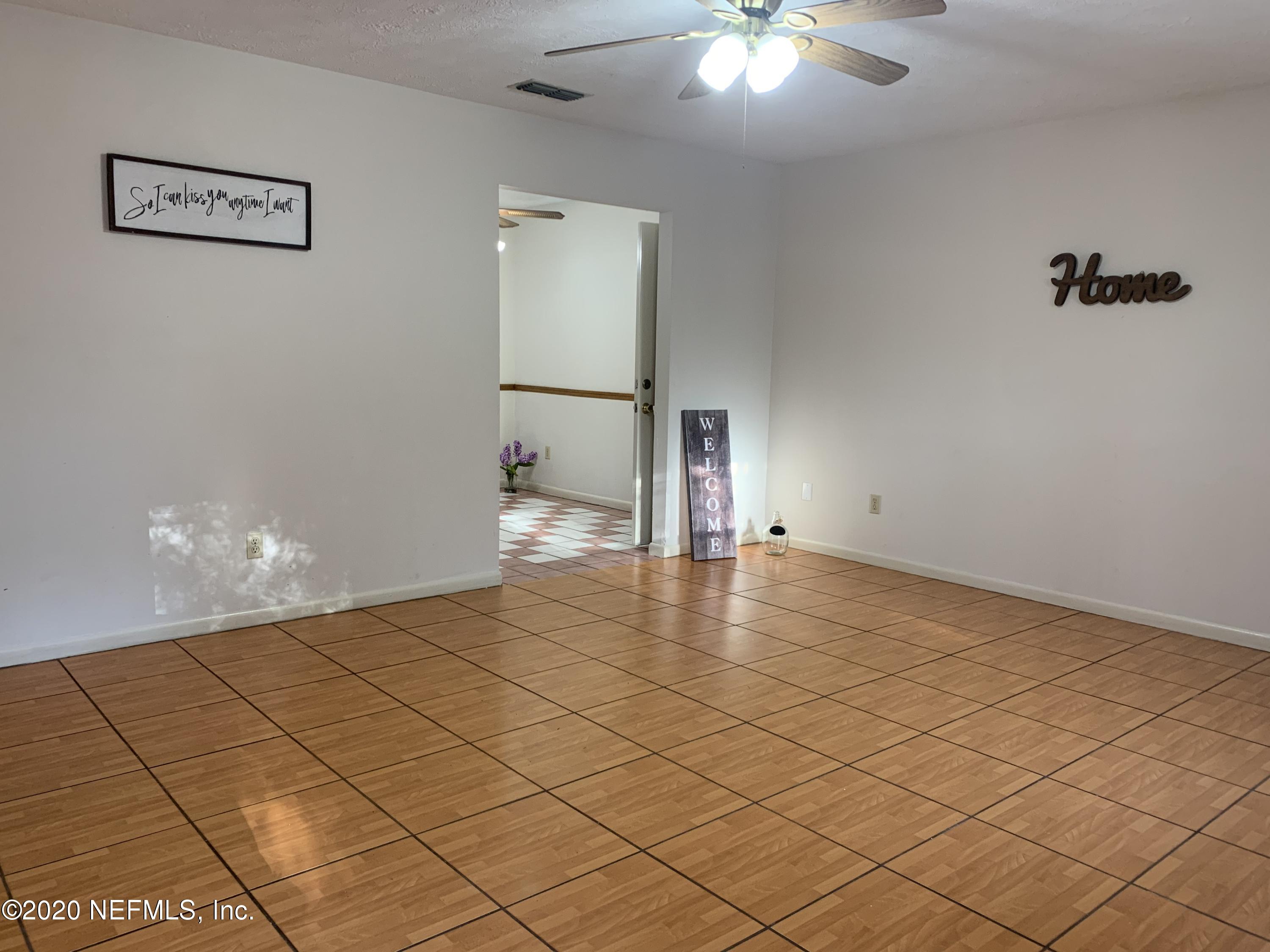 420 Southwest Naha Street Keystone Heights, FL 32656 - Photo 5 of 29 a view of empty room