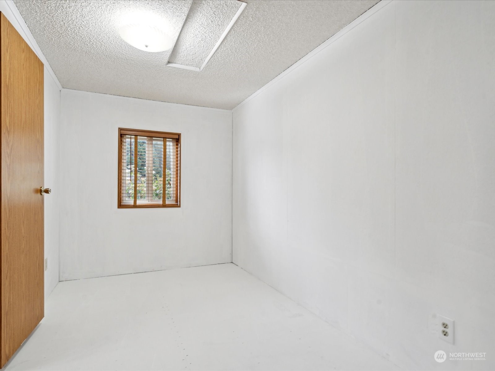 70 Roupe Road Sequim, WA 98382 - Photo 15 of 33