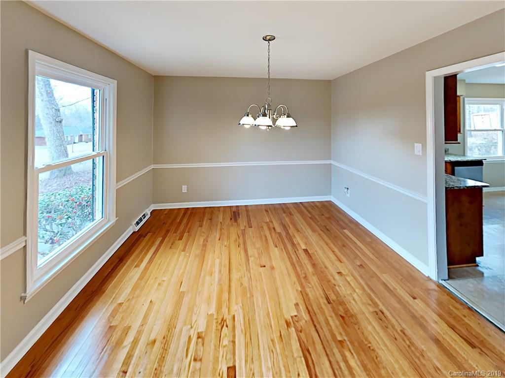 7527 Riding Trail Road Charlotte, NC 28212 - Photo 3 of 14