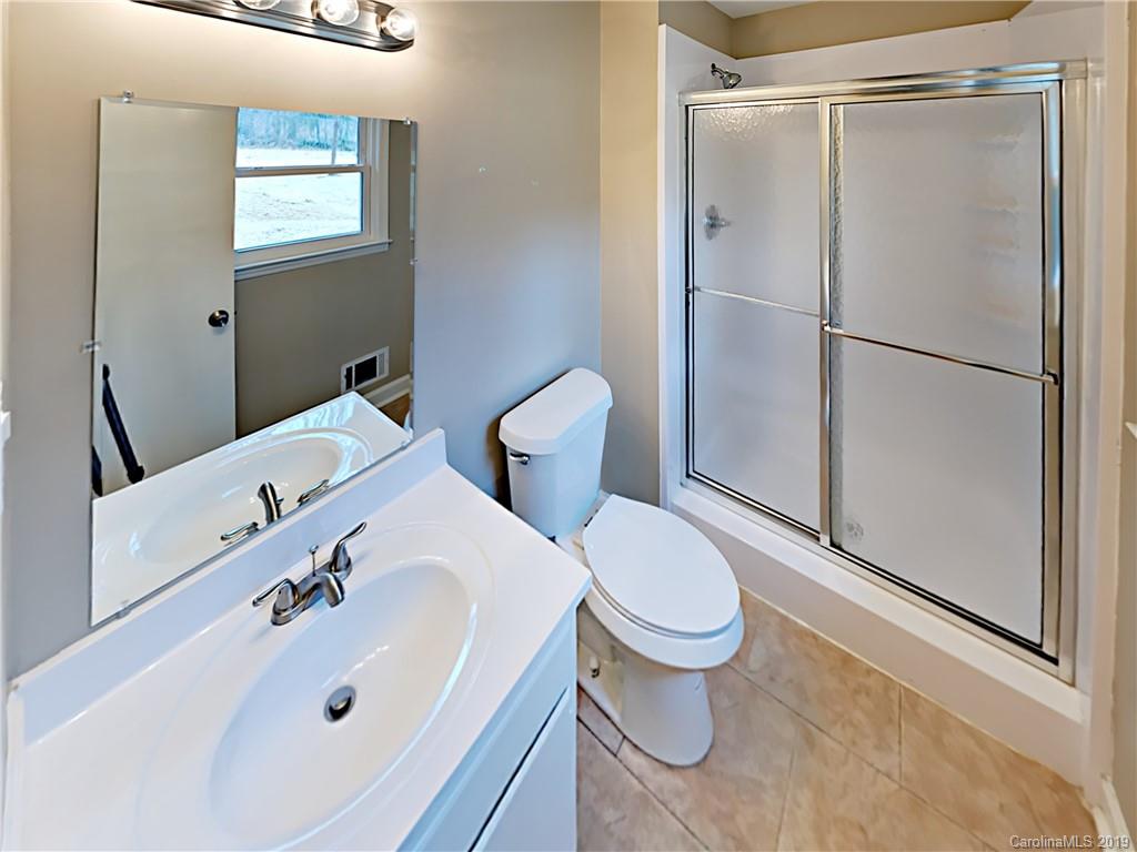 7527 Riding Trail Road Charlotte, NC 28212 - Photo 8 of 14
