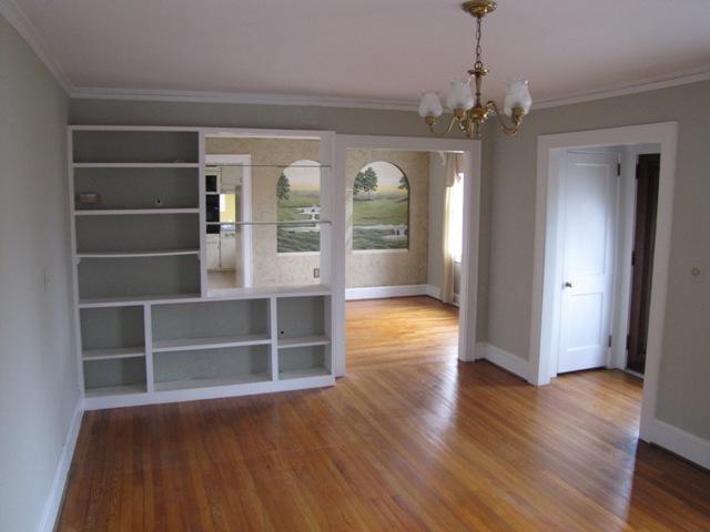 805 South Oak Street Seneca, SC 29678 - Photo 8 of 34 Photo prior to owner move-in
