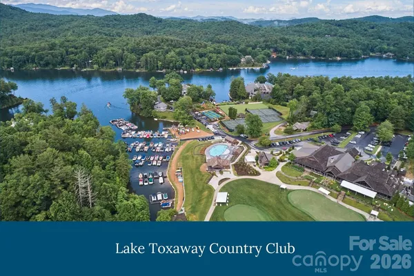 $1,047,500 | 24 East Toxaway Shores, Unit 20, Lake Toxaway, NC 28747