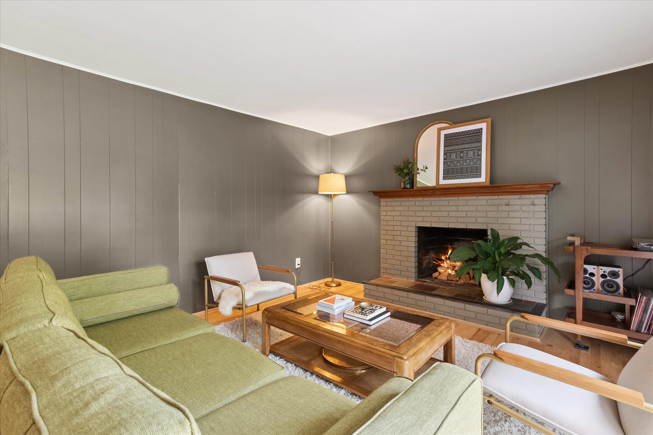 2789 Colony Road Ann Arbor, MI 48104 - Photo 18 of 66 21-2789-Colony-Rd-Ann-Arbor-MI-48104-Win