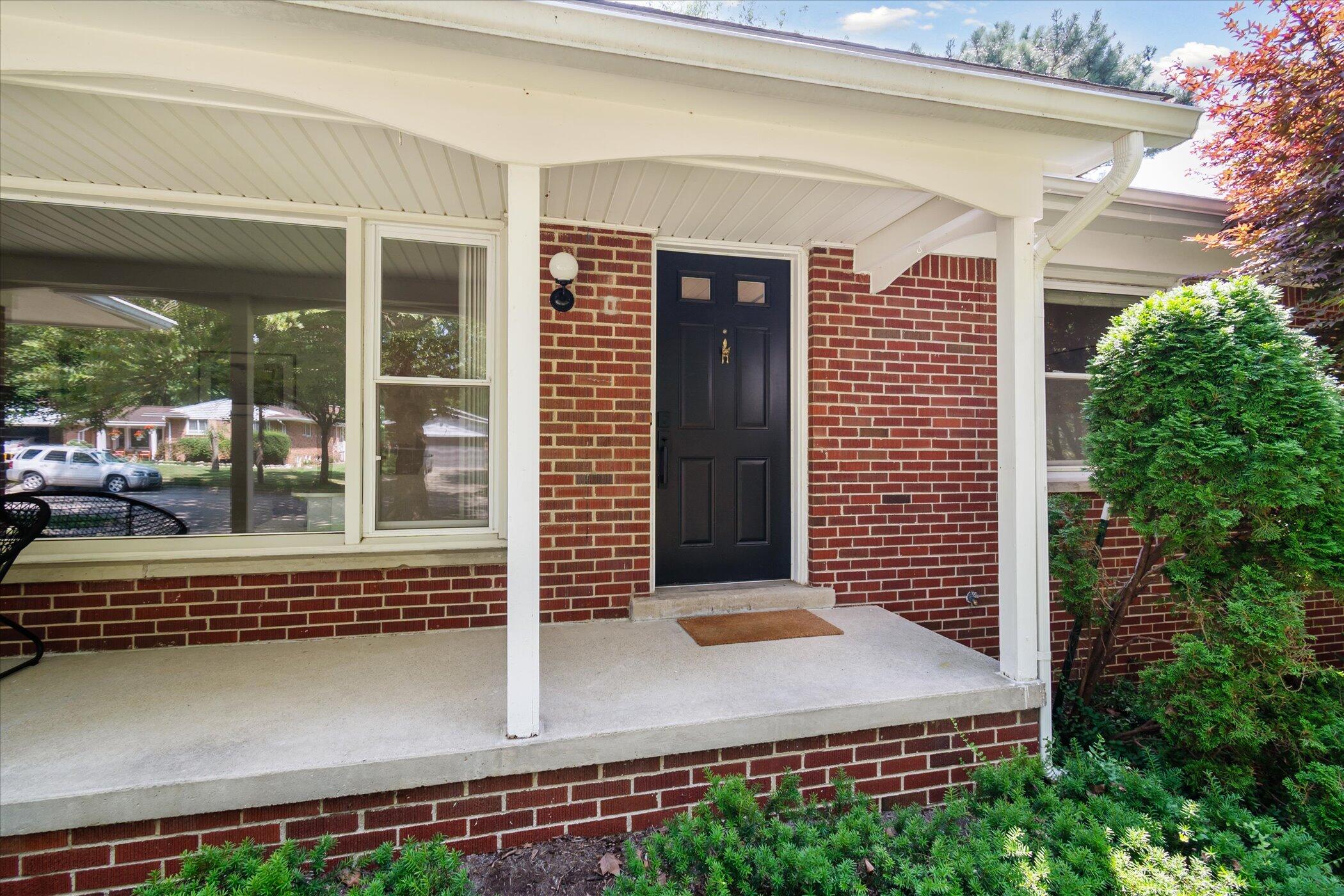 07-2789-Colony-Rd-Ann-Arbor-MI-48104-Win