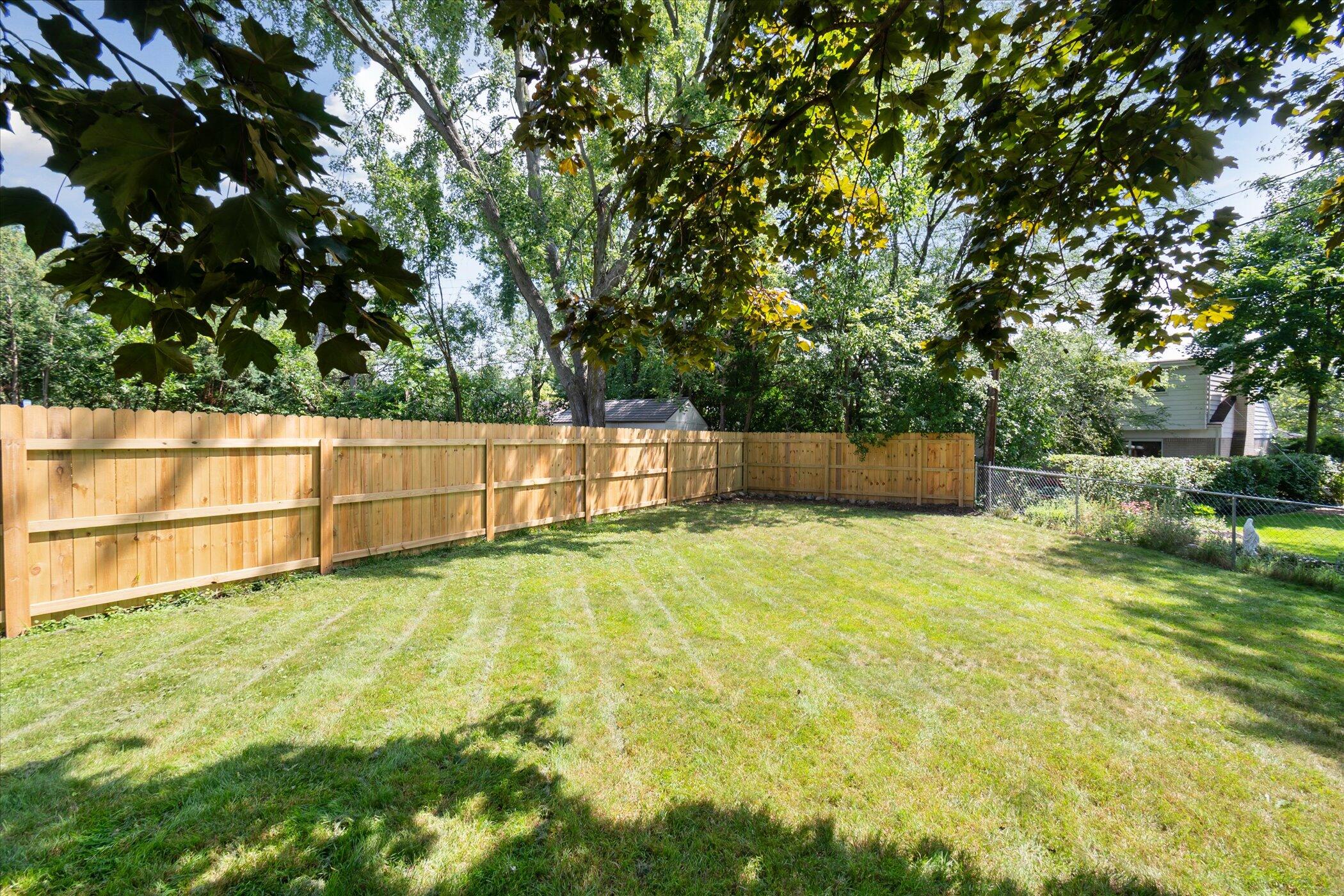2789 Colony Road Ann Arbor, MI 48104 - Photo 39 of 66 43-2789-Colony-Rd-Ann-Arbor-MI-48104-Win