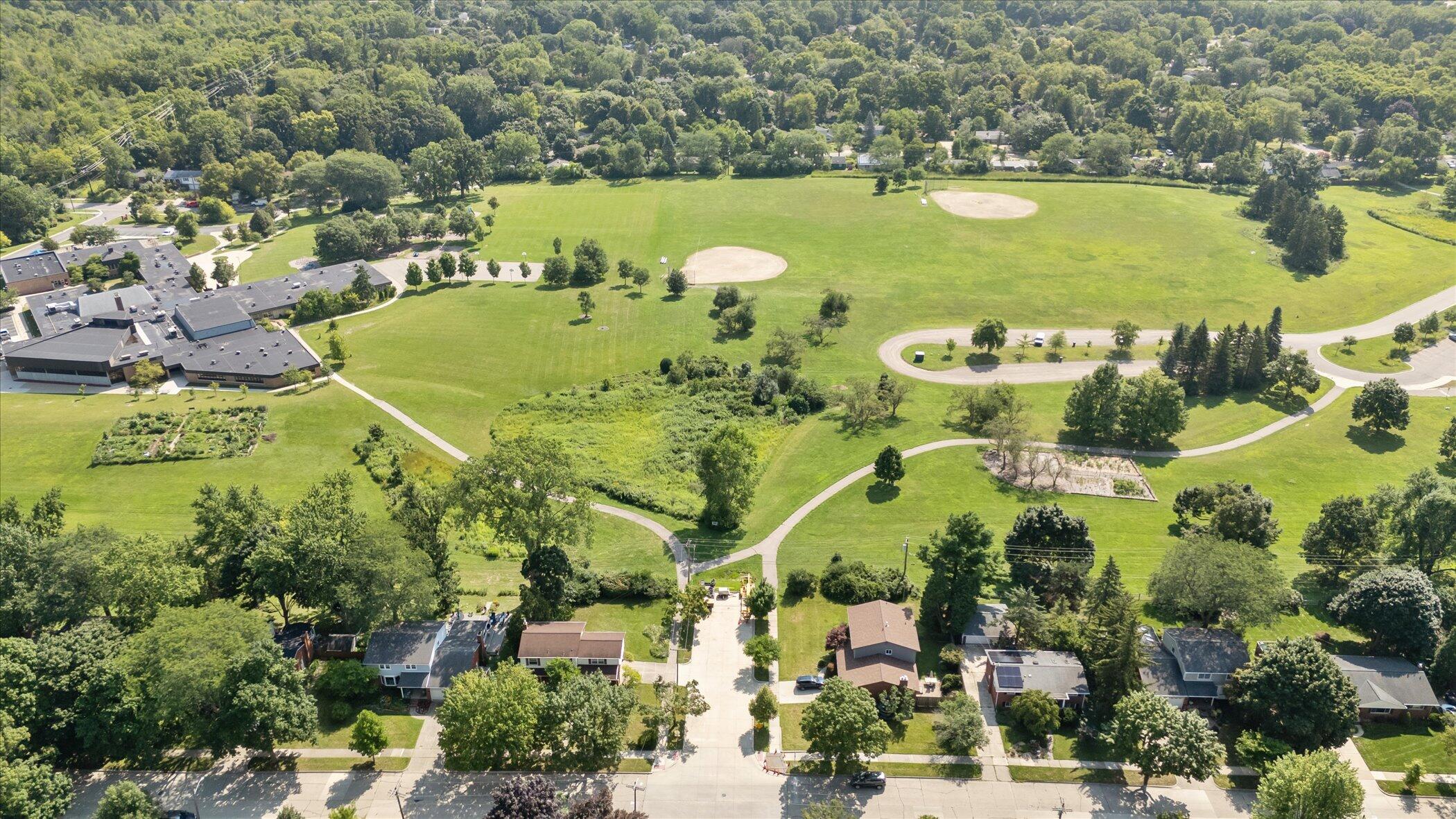 2789 Colony Road Ann Arbor, MI 48104 - Photo 61 of 66 62-2789-Colony-Rd-Ann-Arbor-MI-48104-Win