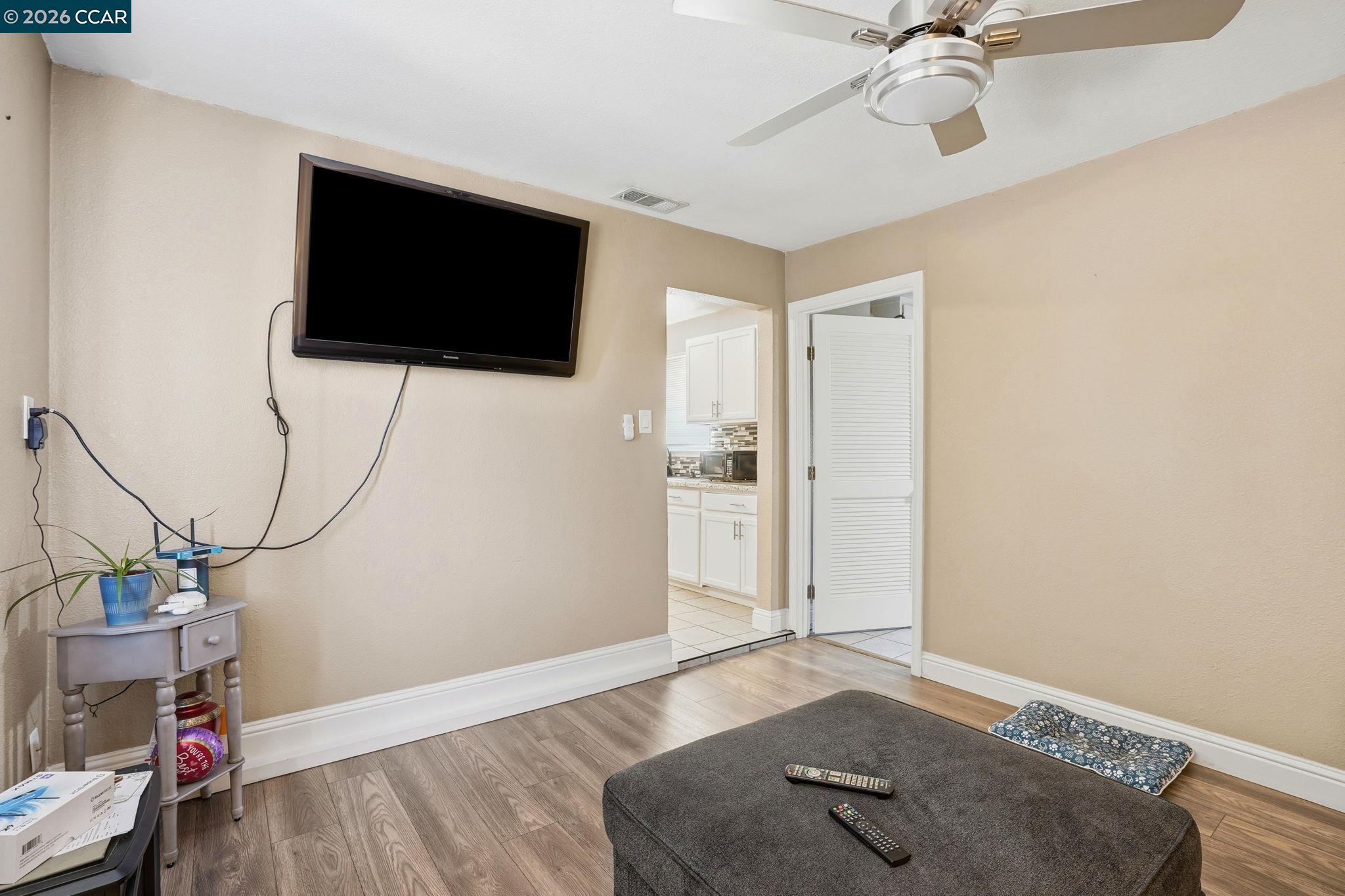 322 East Tregallas Road Antioch, CA 94509 - Photo 9 of 23